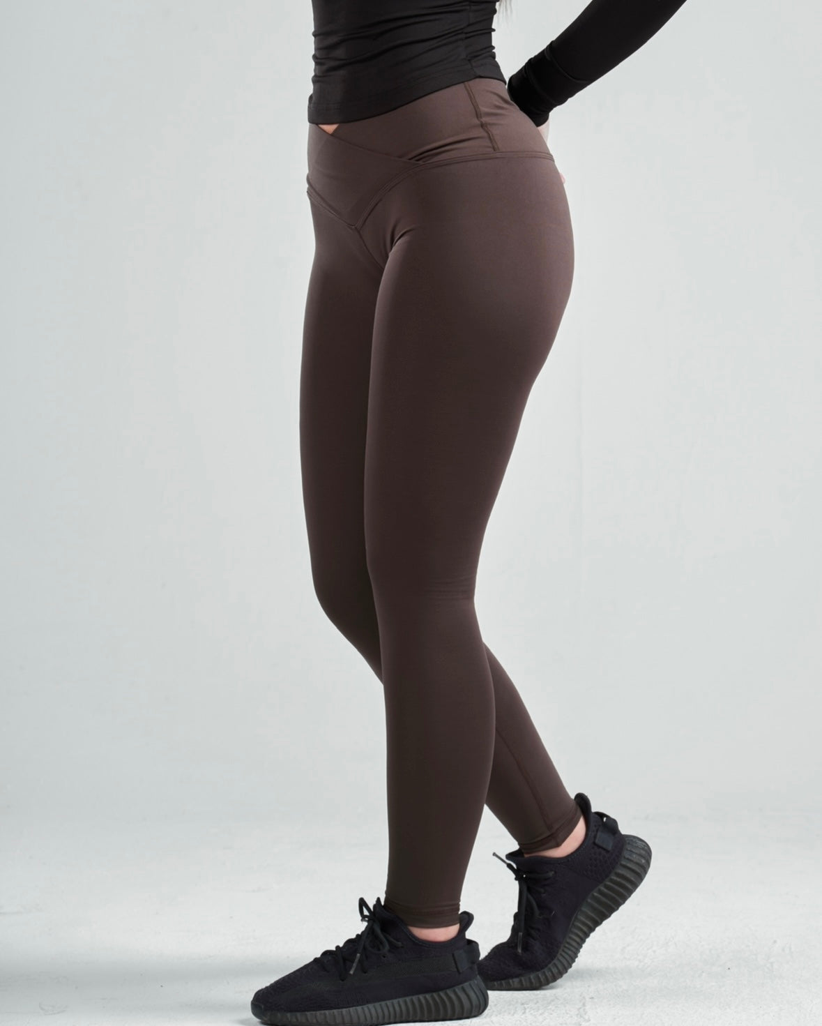 V-Waist Leggings
