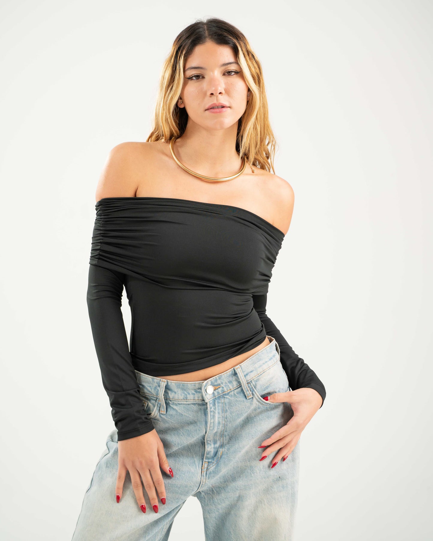 Off-Shoulder Top - Black