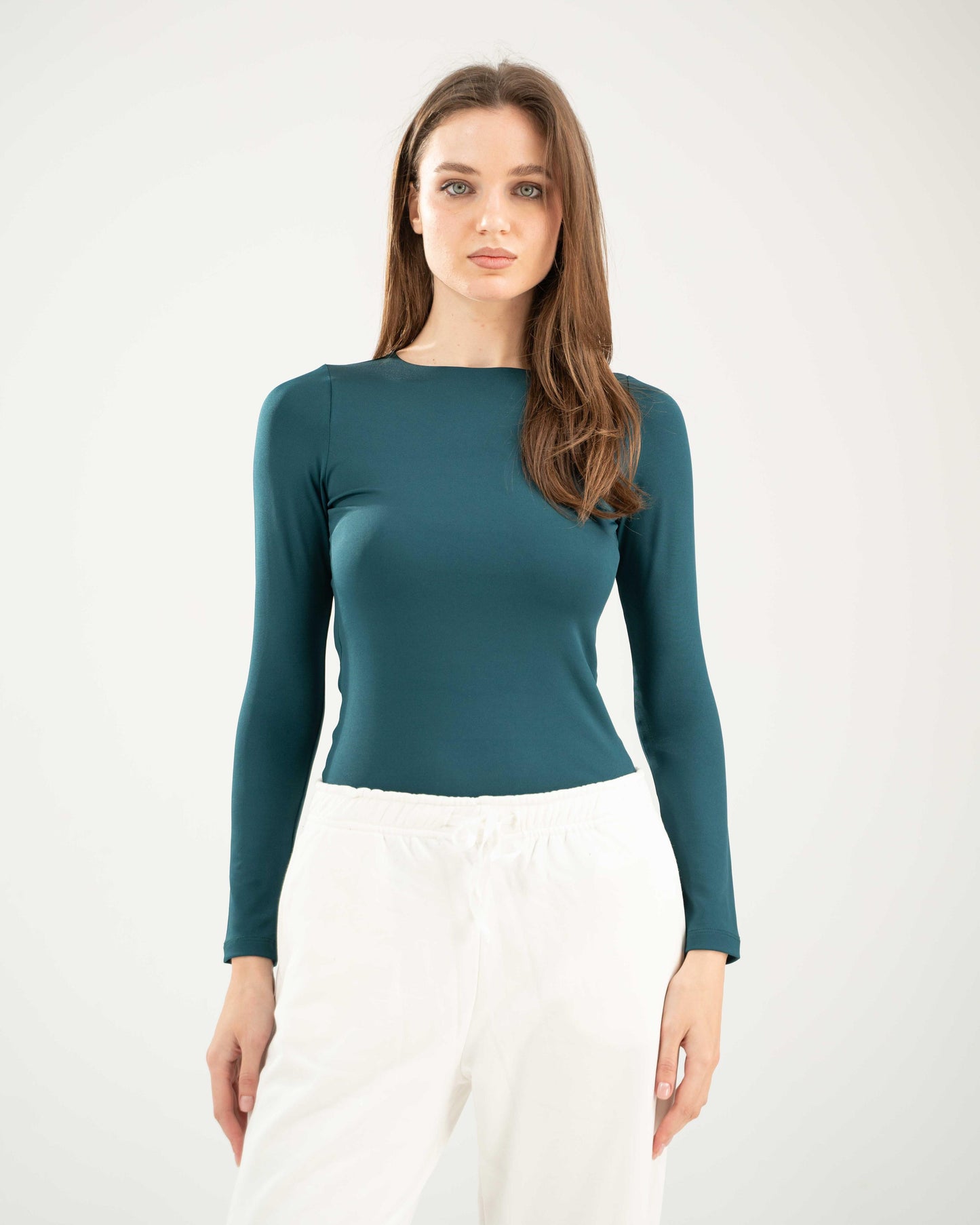 Fitted Long Sleeve Round Neck Top
- Teal Green