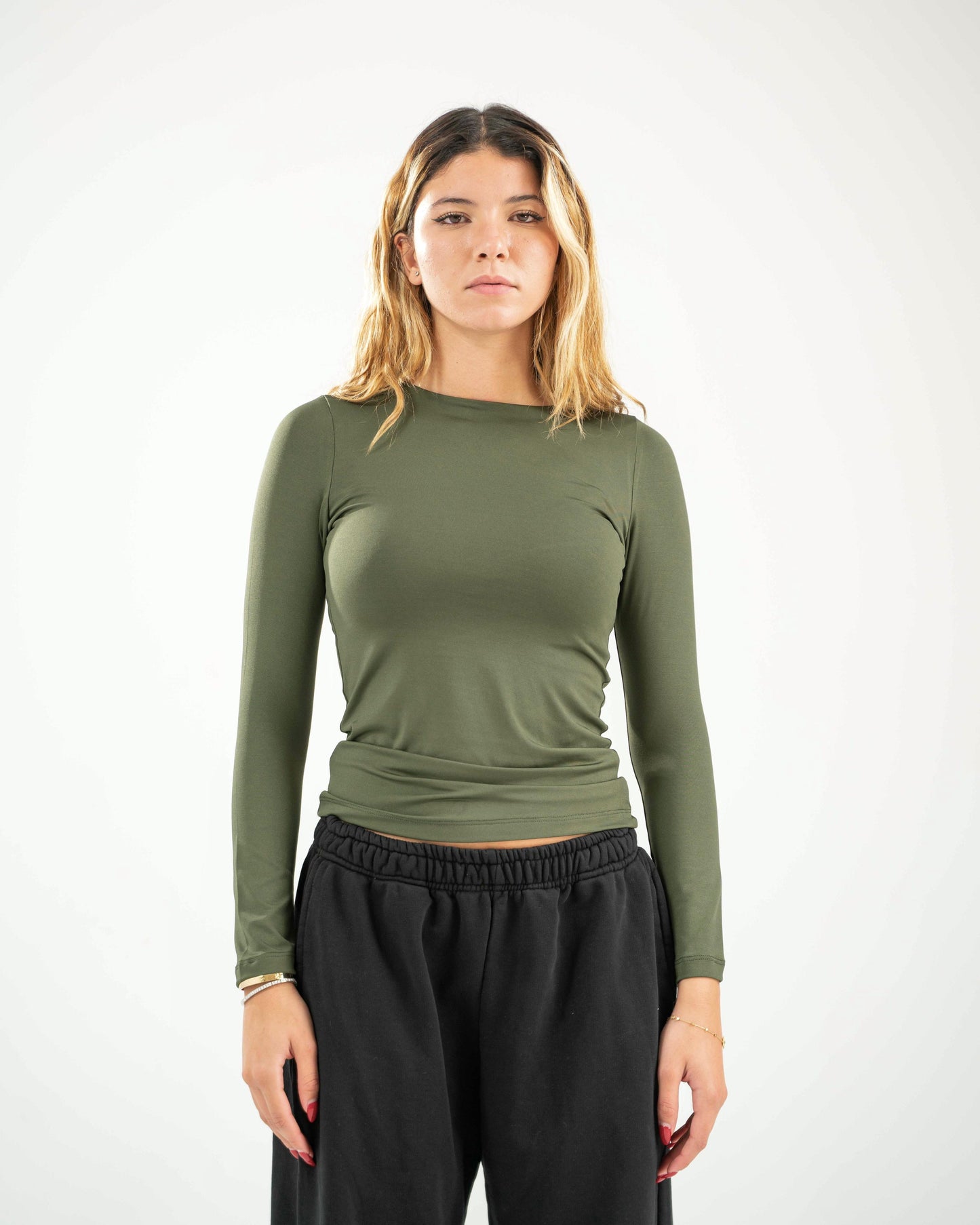 Fitted Long Sleeve Round Neck Top
- Olive Green